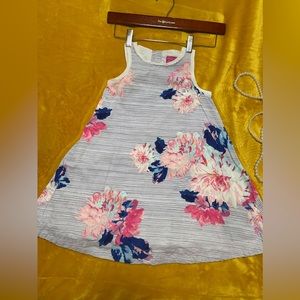 Beautiful cotton dress with lining for a girl 5-6 years old
